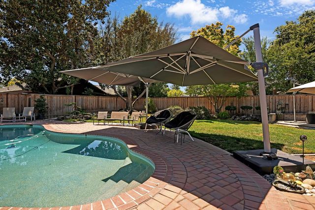 6685 Arboga Way, Sacramento, CA 95831