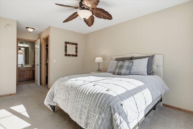 1243 Majestic Avenue 313, Maplewood, MN 55109