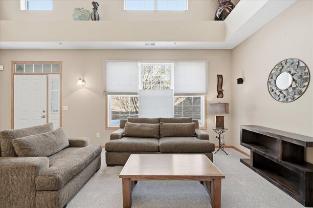 1243 Majestic Avenue 313, Maplewood, MN 55109