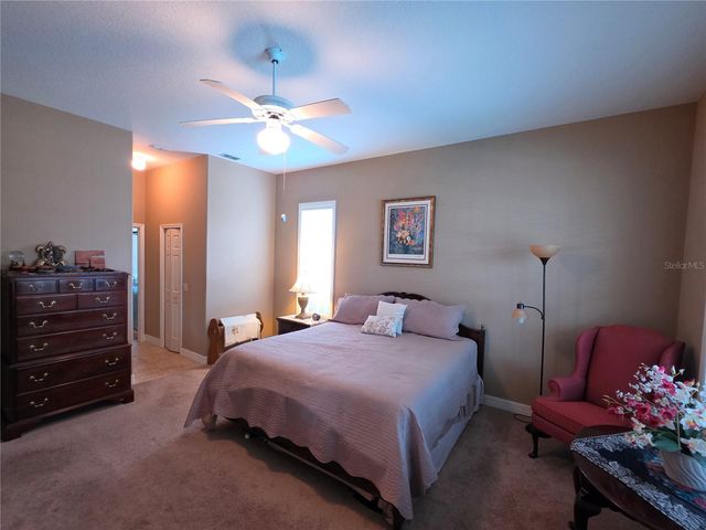 6523 CREWS LAKE HILLS LOOP E, Lakeland, FL 33813