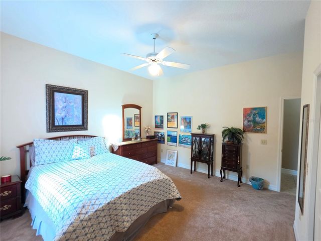 6523 CREWS LAKE HILLS LOOP E, Lakeland, FL 33813