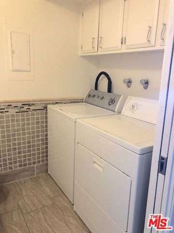 23914 De Ville B, Malibu, CA 90265