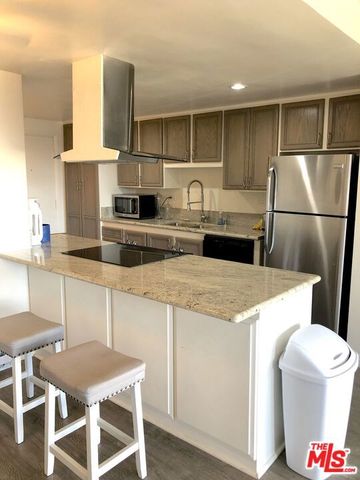 23914 De Ville B, Malibu, CA 90265