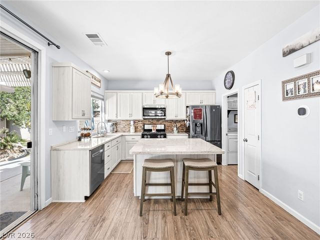 2199 Maple Shade Street, Henderson, NV 89002