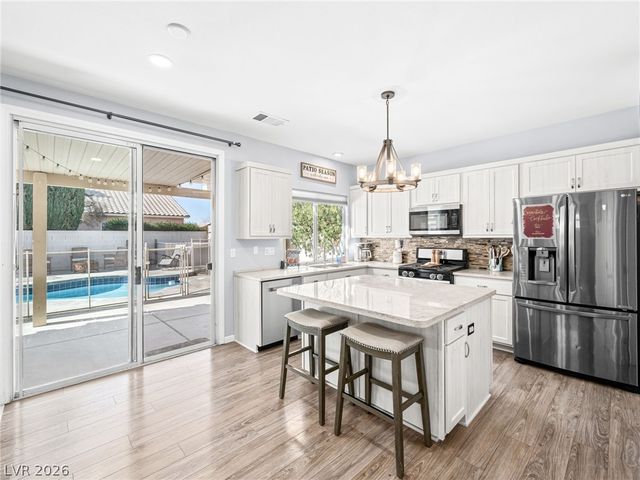 2199 Maple Shade Street, Henderson, NV 89002