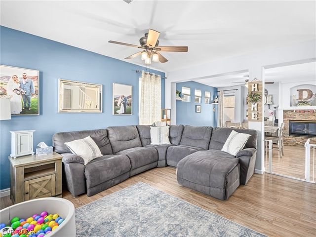 2199 Maple Shade Street, Henderson, NV 89002