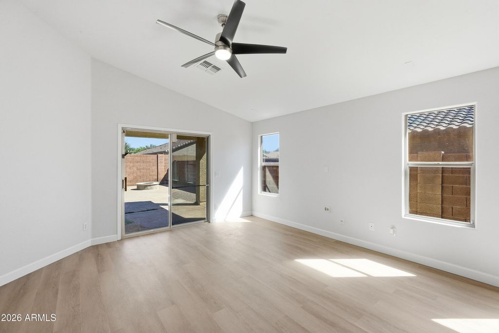 35465 N BELGIAN BLUE Court, San Tan Valley, AZ 85143 — photo 2