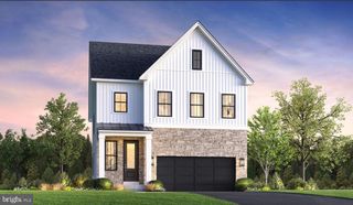 195 PARKSIDE VILLAGE CIR, Aldie, VA 20105