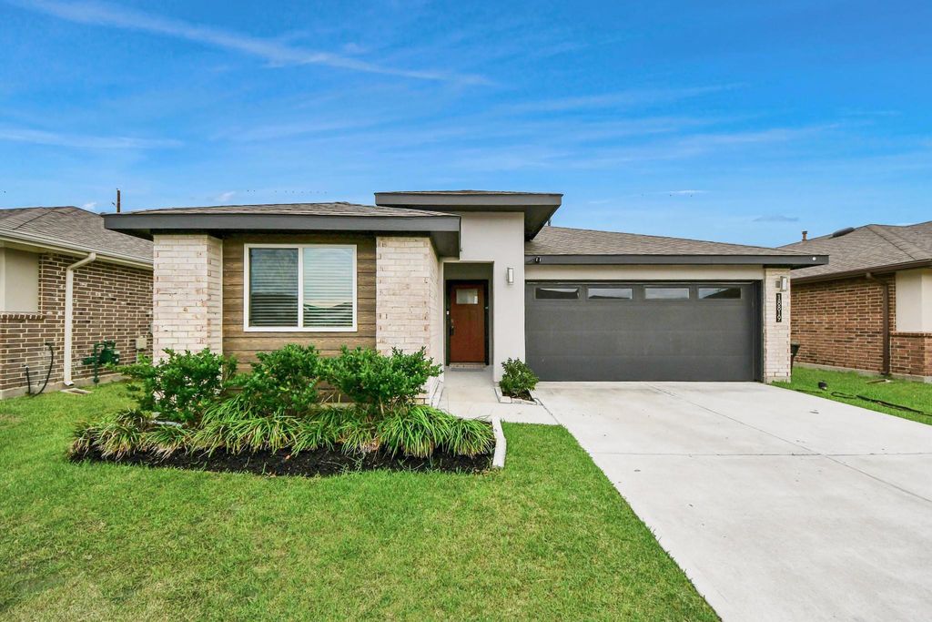 18819 Allendale Forest Dr, Richmond, TX 77407