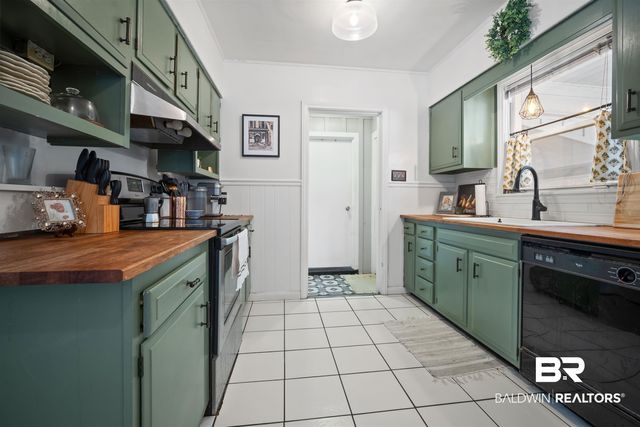 511 E Barksdale Drive, Mobile, AL 36606