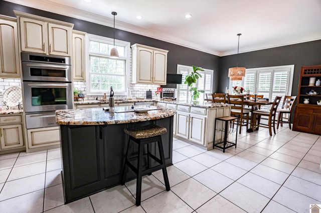265 Ashcreek Road, Paducah, KY 42001