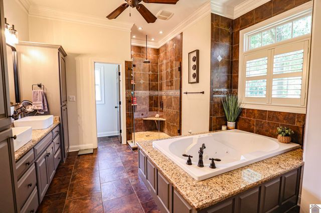 265 Ashcreek Road, Paducah, KY 42001
