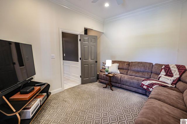 265 Ashcreek Road, Paducah, KY 42001