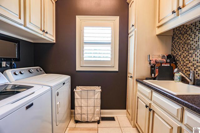 265 Ashcreek Road, Paducah, KY 42001