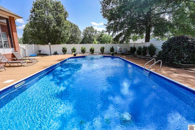 265 Ashcreek Road, Paducah, KY 42001