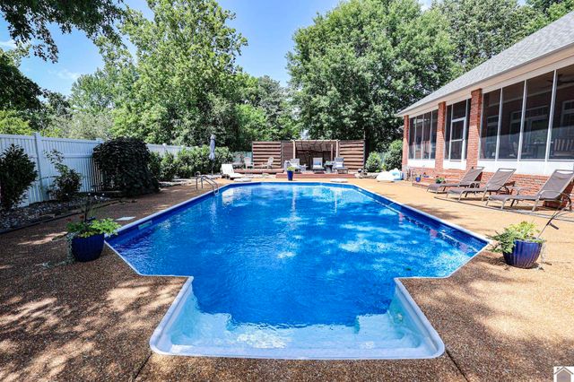 265 Ashcreek Road, Paducah, KY 42001