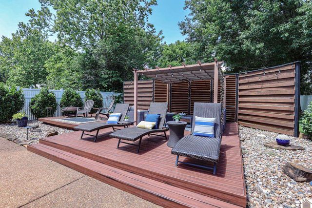 265 Ashcreek Road, Paducah, KY 42001