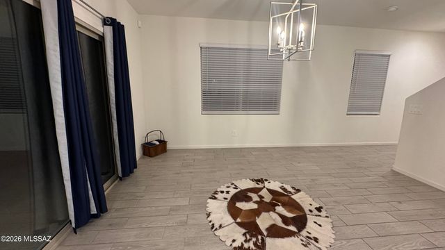 7801 S Walnutview Drive, Tucson, AZ 85757