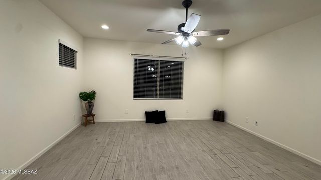 7801 S Walnutview Drive, Tucson, AZ 85757