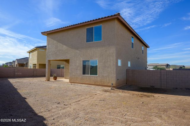 7801 S Walnutview Drive, Tucson, AZ 85757
