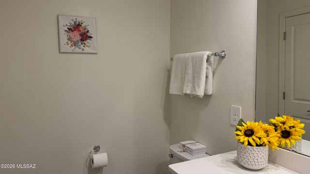 7801 S Walnutview Drive, Tucson, AZ 85757