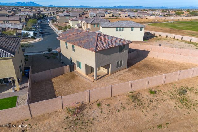 7801 S Walnutview Drive, Tucson, AZ 85757
