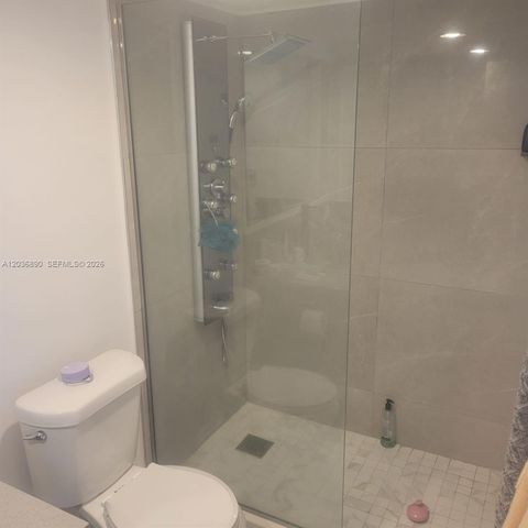2555 Collins Ave 2207, Miami Beach, FL 33140