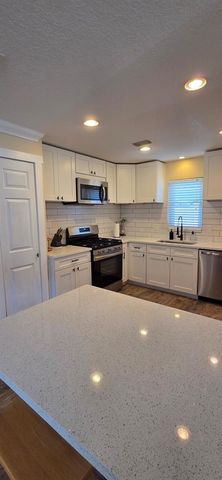 4457 FLORAMAR TERRACE, New Port Richey, FL 34652