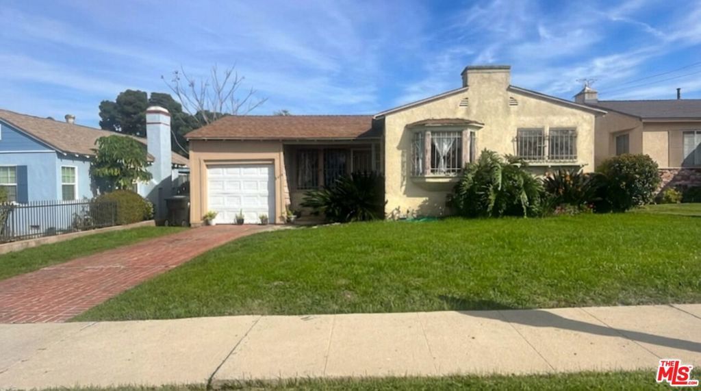 9636 La Salle Avenue, Los Angeles, CA 90047