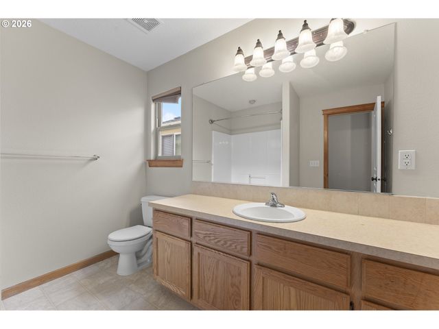 765 Ne 93RD Ave, Portland, OR 97220