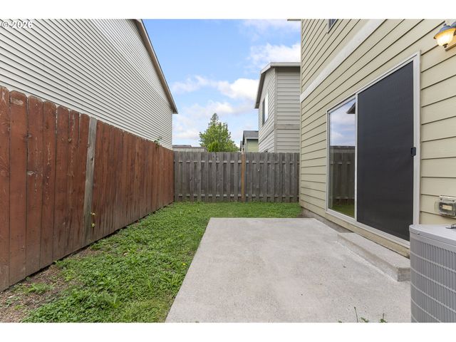 765 Ne 93RD Ave, Portland, OR 97220