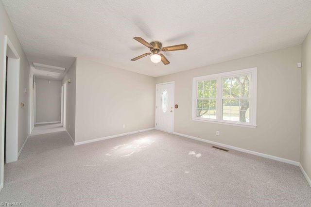 3181 Bethel Church Road, Kernersville, NC 27284