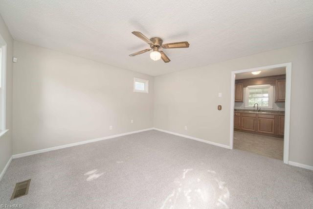3181 Bethel Church Road, Kernersville, NC 27284