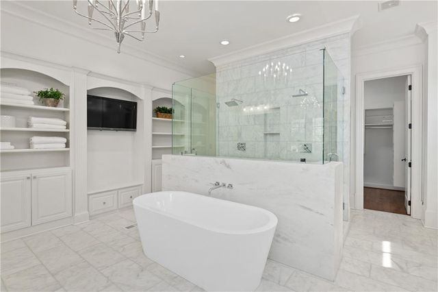 130 Manor Lake Court, Milton, GA 30004