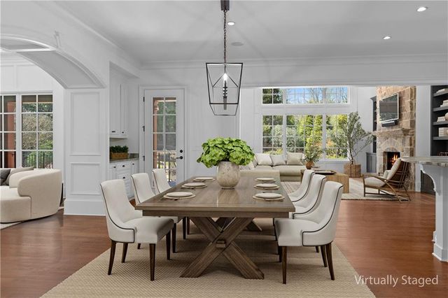 130 Manor Lake Court, Milton, GA 30004