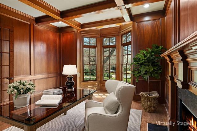 130 Manor Lake Court, Milton, GA 30004