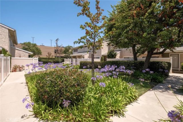 4325 W 182nd 13, Torrance, CA 90504