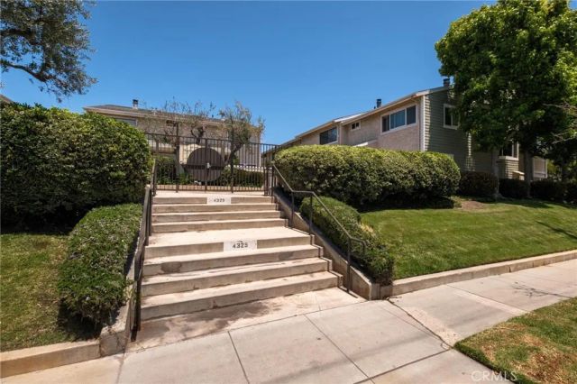 4325 W 182nd 13, Torrance, CA 90504