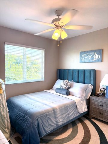 15 Lakeview Drive, Key Largo, FL 33037