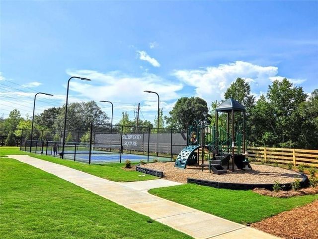 7433 Quinn Place, Flowery Branch, GA 30542