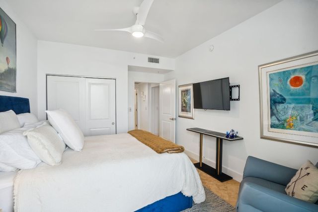 100 S Birch Road 1001, Fort Lauderdale, FL 33316