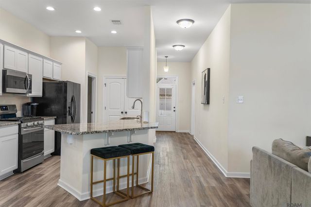 8256 Sweetgum Dr, Gonzales, LA 70737