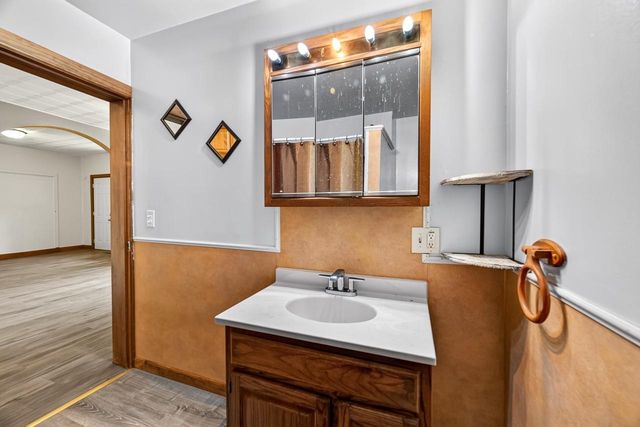 901-903 2nd Street, New Glarus, WI 53574