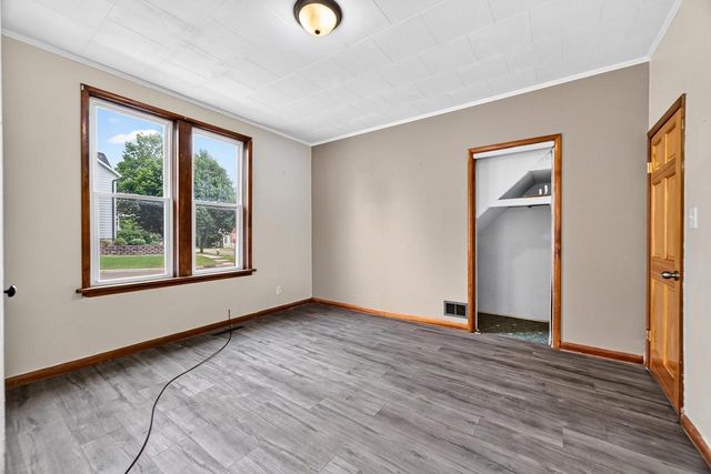 901-903 2nd Street, New Glarus, WI 53574