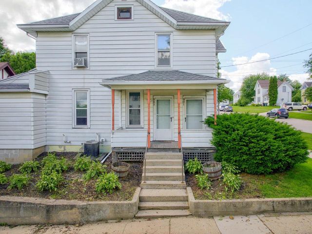 901-903 2nd Street, New Glarus, WI 53574