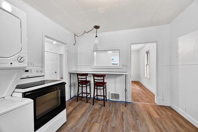 901-903 2nd Street, New Glarus, WI 53574