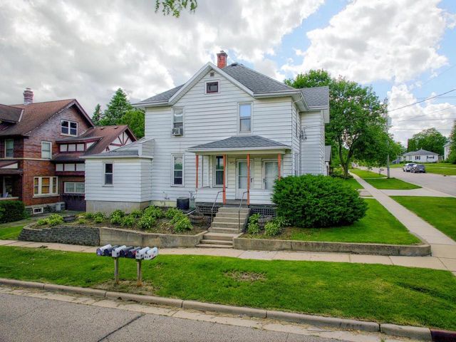 901-903 2nd Street, New Glarus, WI 53574