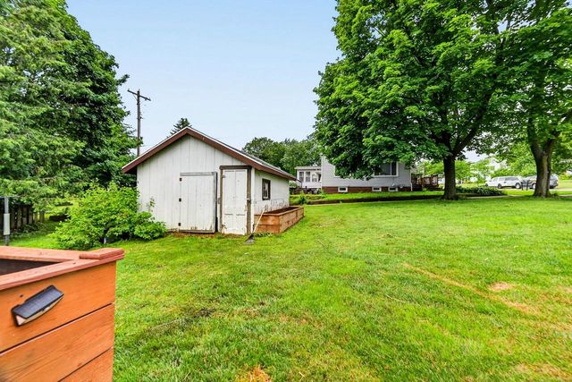 901-903 2nd Street, New Glarus, WI 53574