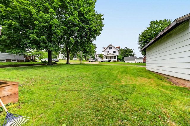 901-903 2nd Street, New Glarus, WI 53574