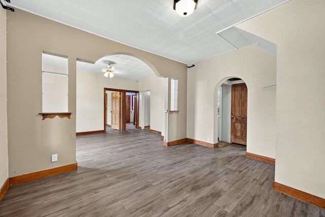 901-903 2nd Street, New Glarus, WI 53574
